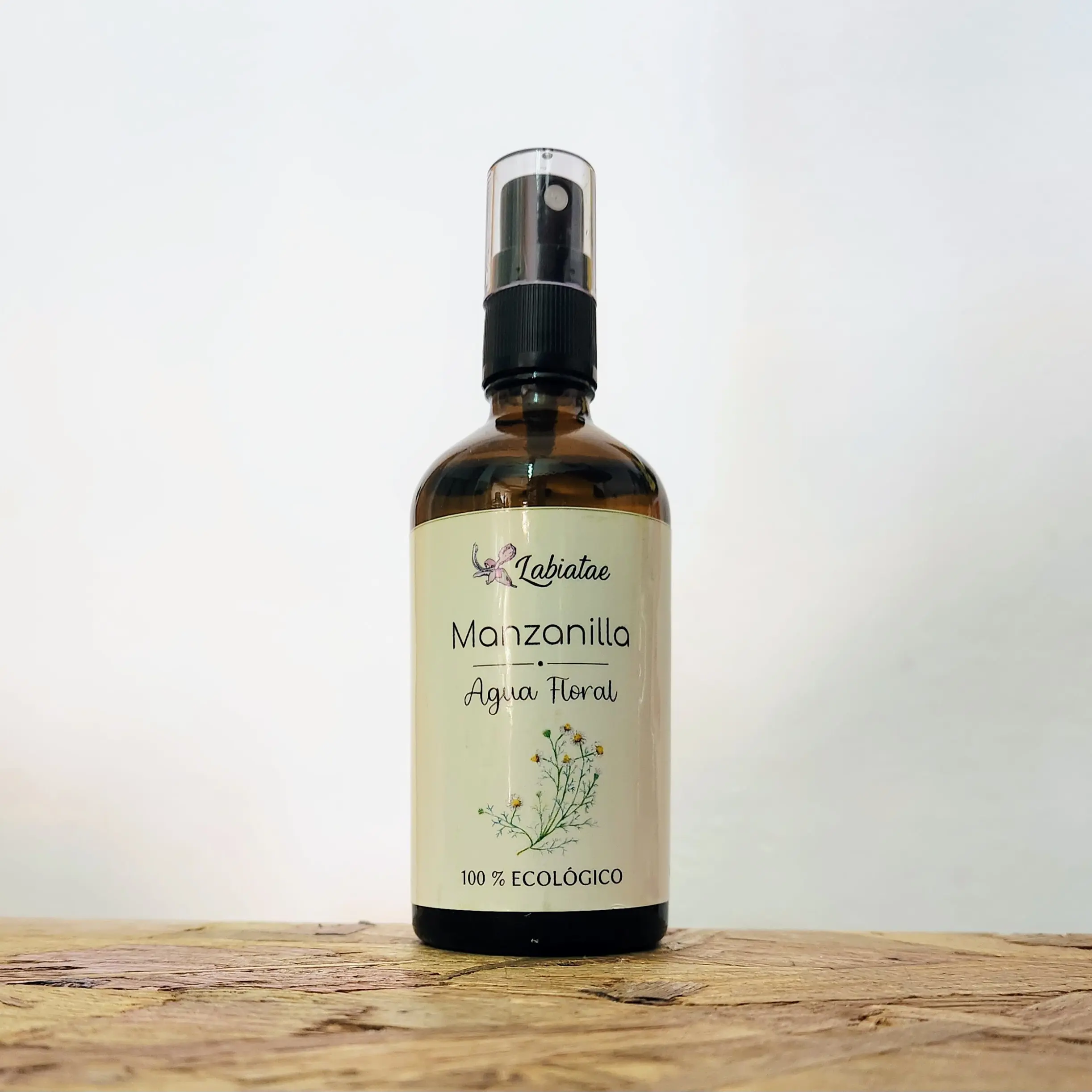 agua-floral-manzanilla-ecologica agua floral de manzanilla ecológica para piel sensible y rostro