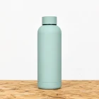 Botella térmica de acero inoxidable de 500 ml en azul claro